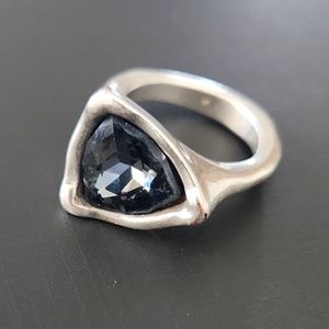 UNO DE 50 “STAR-TRICK” RING. SIZE 8